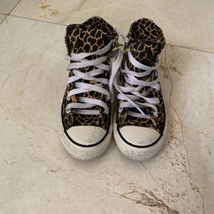 Converse - Girls - Leopard print - Size 11.5